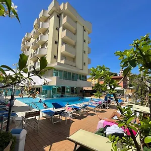 Apogeo Hotel